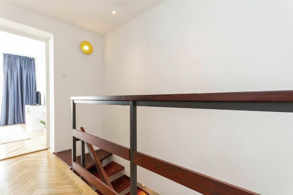 Apartament Podmaniczky Terrace Retreat With Ac Budapeszt Zewnętrze zdjęcie